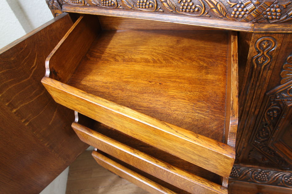 The king of Sideboard ! スーパーバルボスオーク カクテルキャビネット
