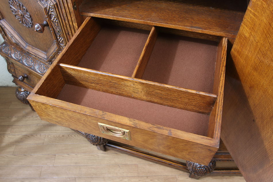 The king of Sideboard ! スーパーバルボスオーク カクテルキャビネット