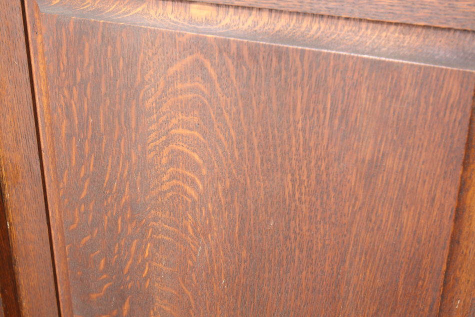 The king of Sideboard ! スーパーバルボスオーク カクテルキャビネット