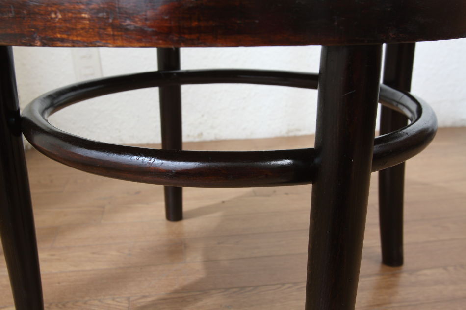 トーネットThonet ベントウッドアームチェア