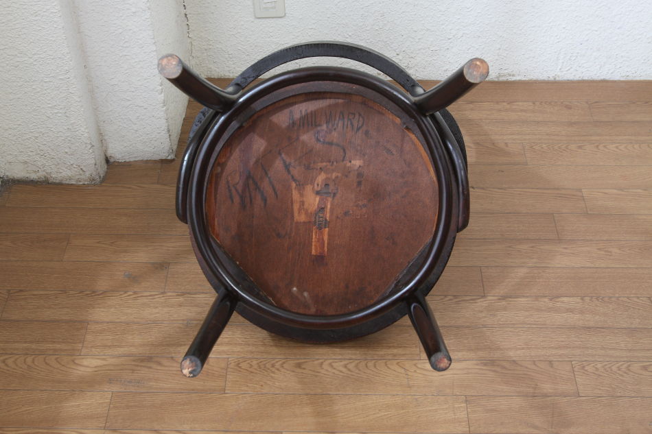 トーネットThonet ベントウッドアームチェア