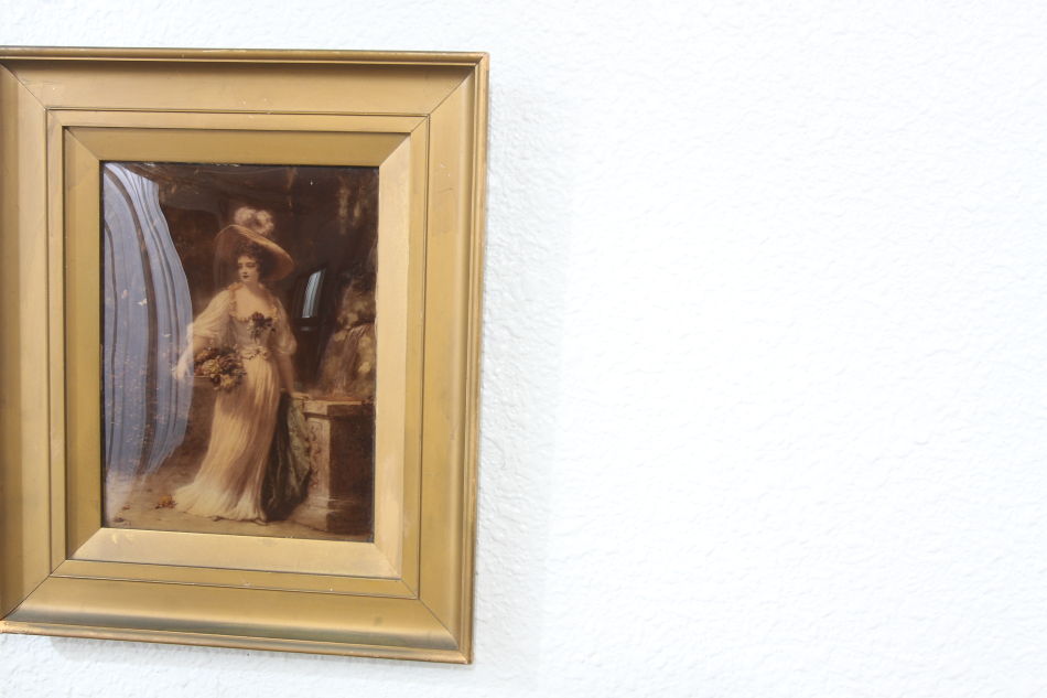 A Lady with a very large hat/crystolian painting