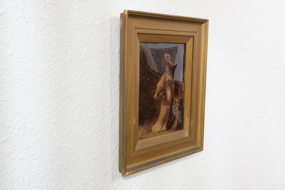 A Lady with a very large hat/crystolian painting