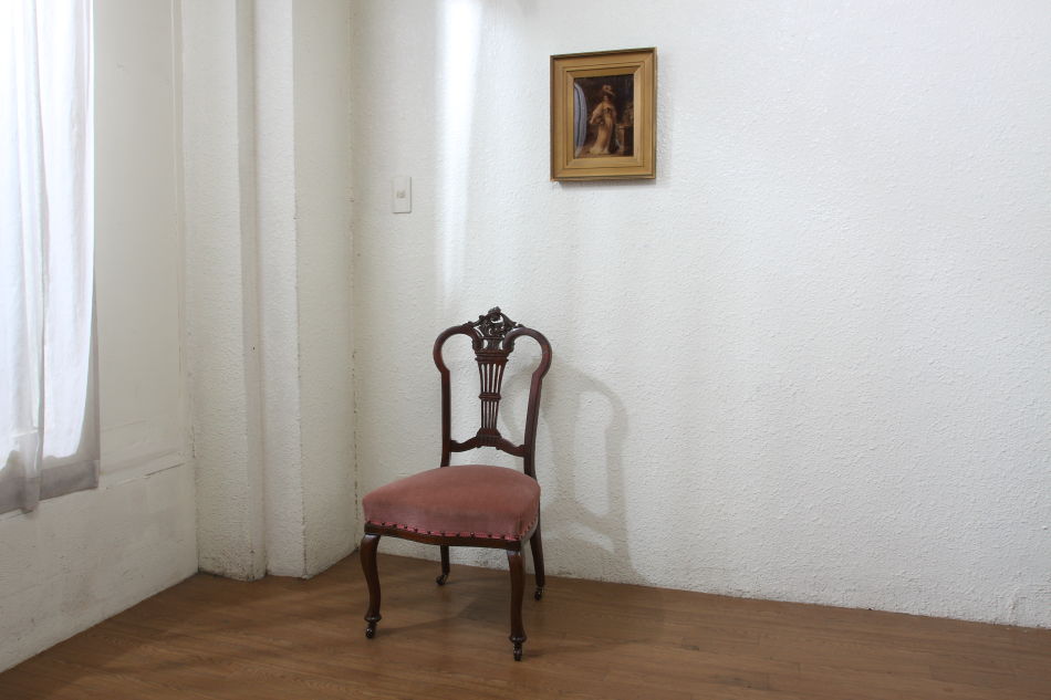 A Lady with a very large hat/crystolian painting