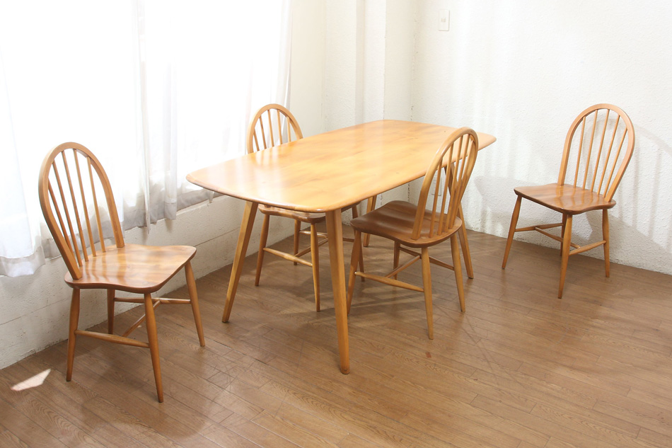 アーコールErcol　ダイニング5点セット