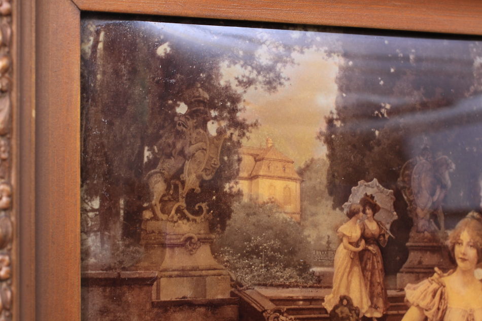Ladies and Girls in 19c / Crystolian Painting