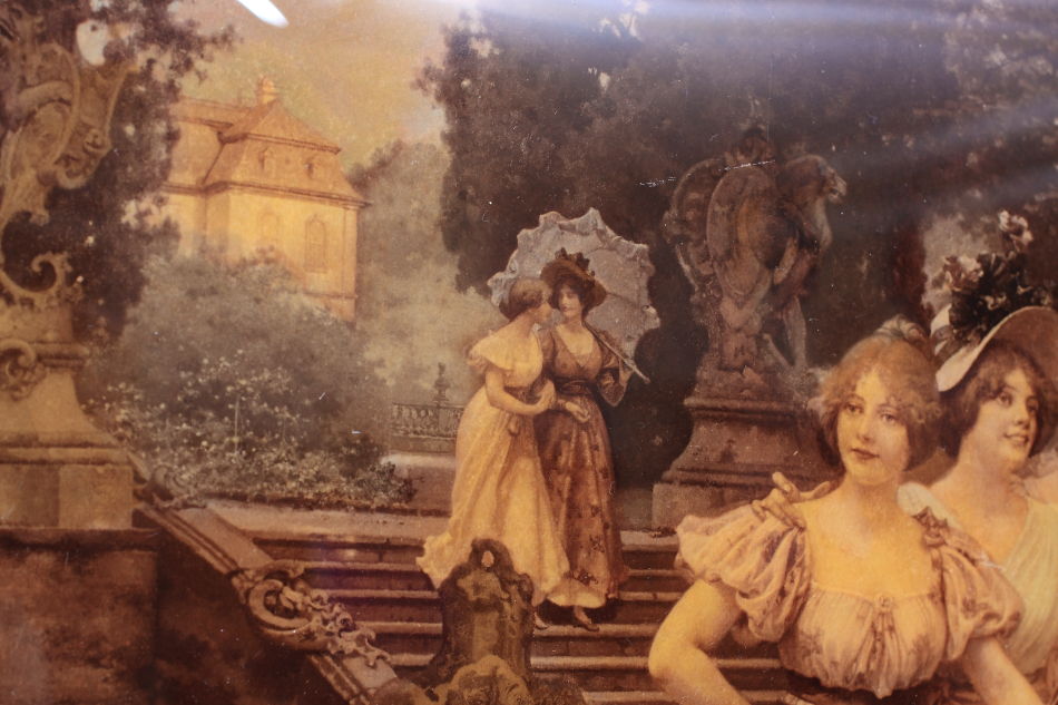 Ladies and Girls in 19c / Crystolian Painting