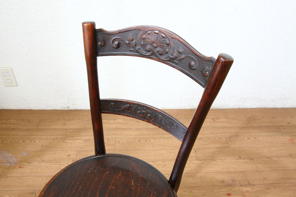 トーネットThonet パネルバックチェア
