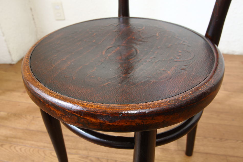 トーネットThonet パネルバックチェア