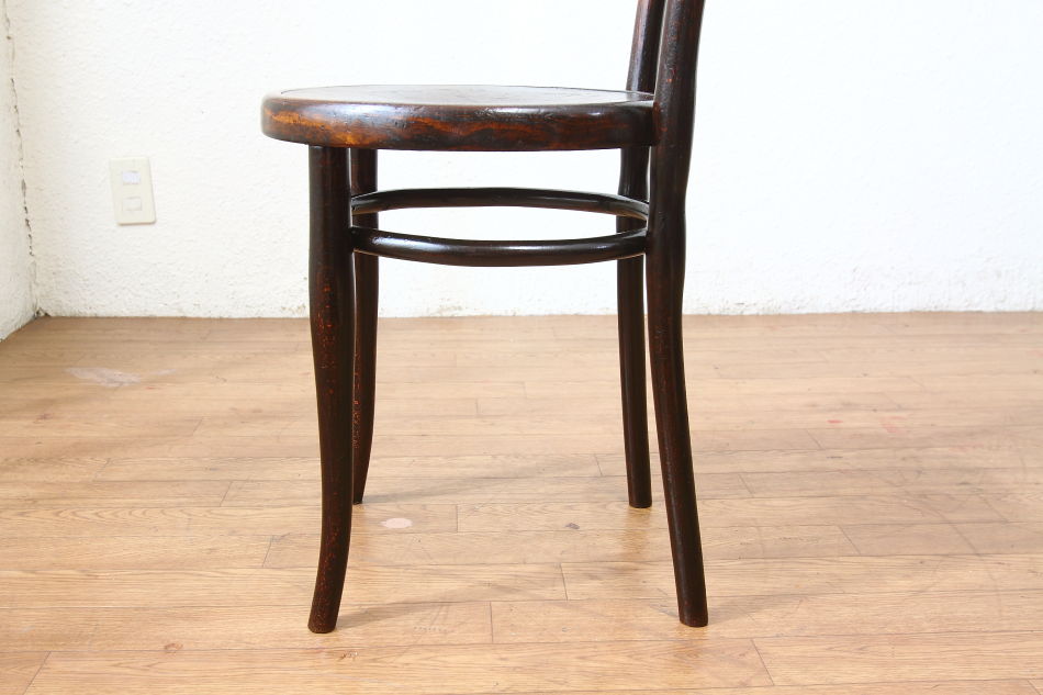 トーネットThonet パネルバックチェア