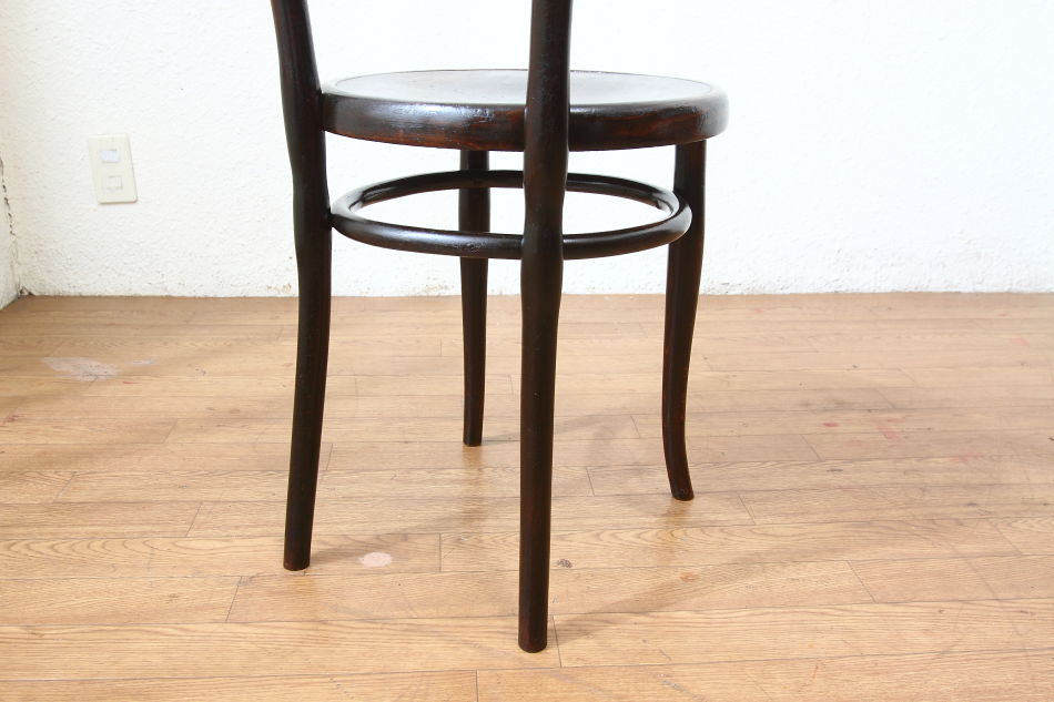 トーネットThonet パネルバックチェア
