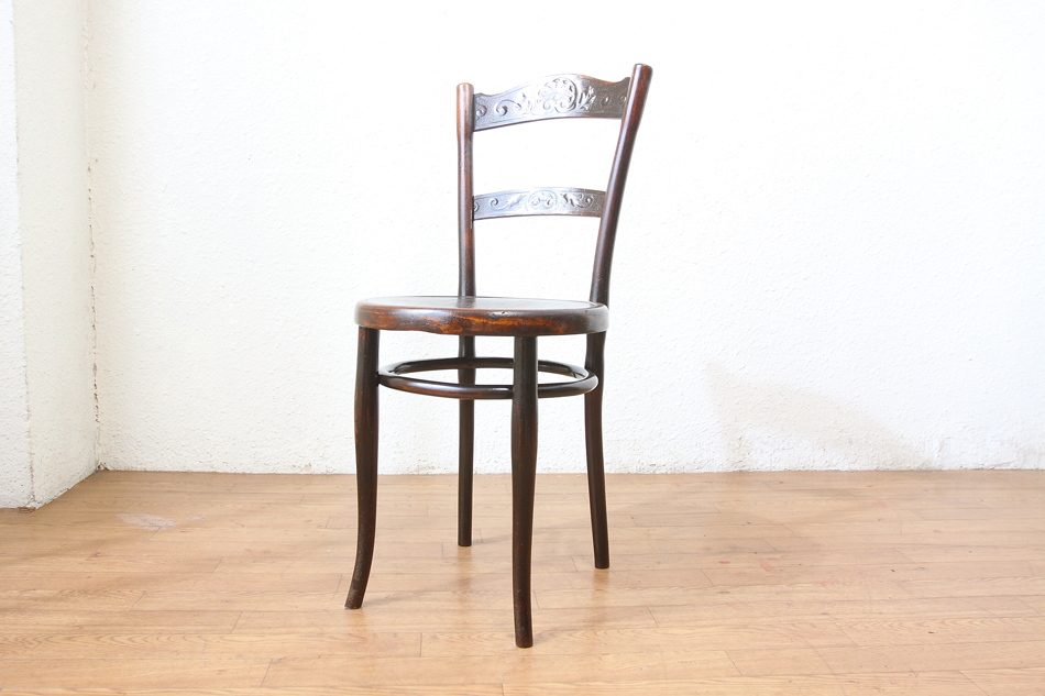 トーネットThonet パネルバックチェア