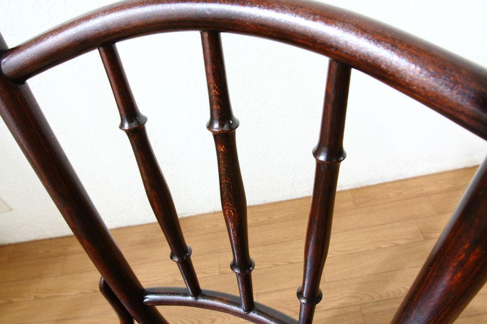 トーネットTHONET ベントウッドスピンドルバックチェア