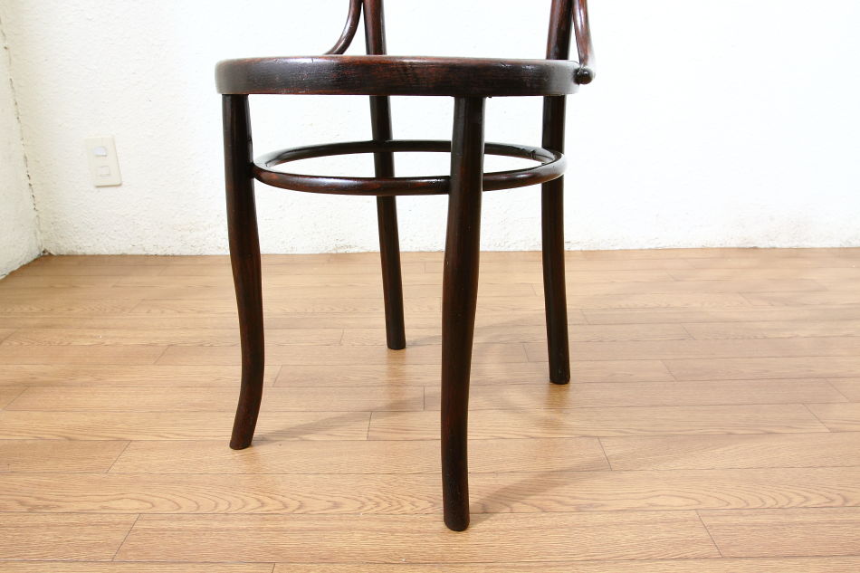 トーネットTHONET ベントウッドスピンドルバックチェア