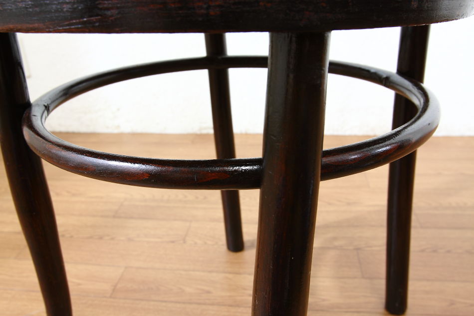 トーネットTHONET ベントウッドスピンドルバックチェア