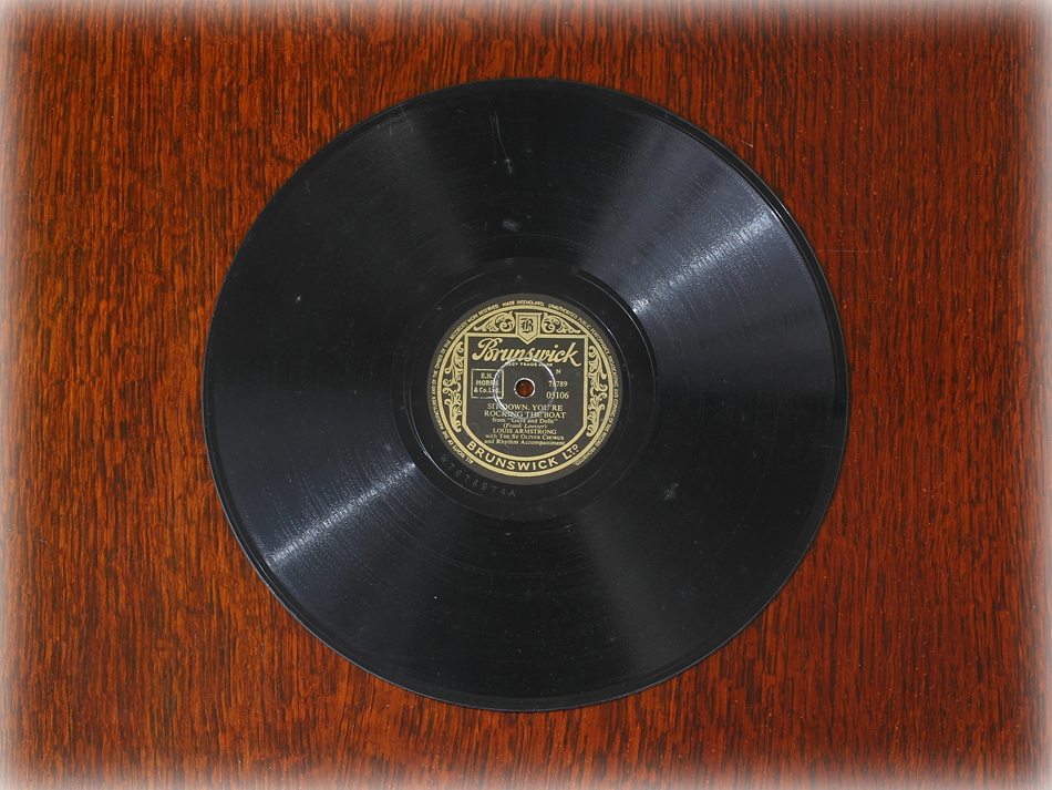 SPレコード盤　10インチ25cm ～LOUIS ARMSTRONG～