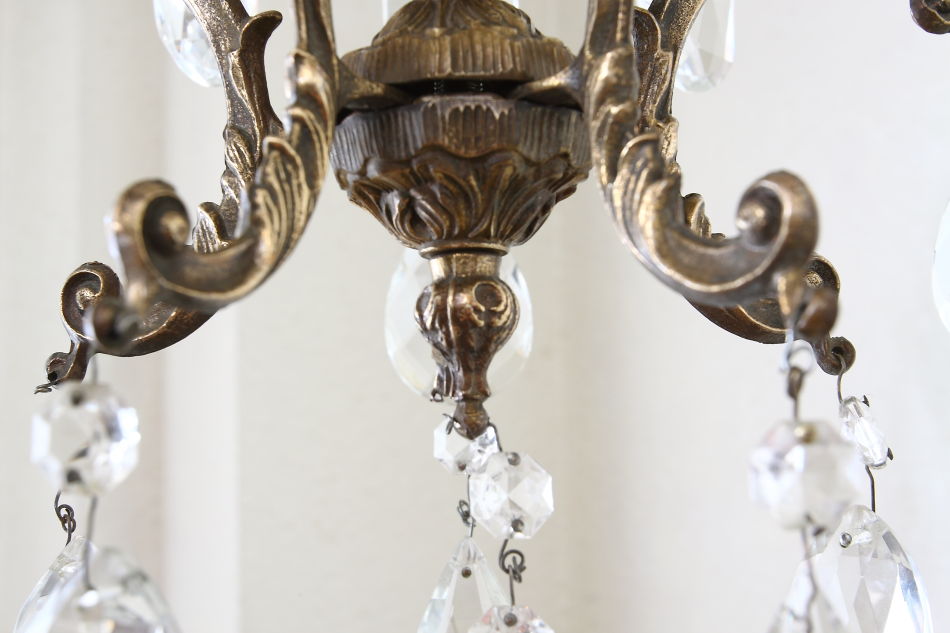 ネオロココ ケージスタイル アンティークブラス&クリスタルドロップ ミニシャンデリア(1灯)