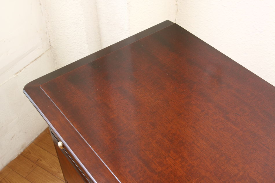 “スタッグ” Stag Furniture マホガニーローチェスト