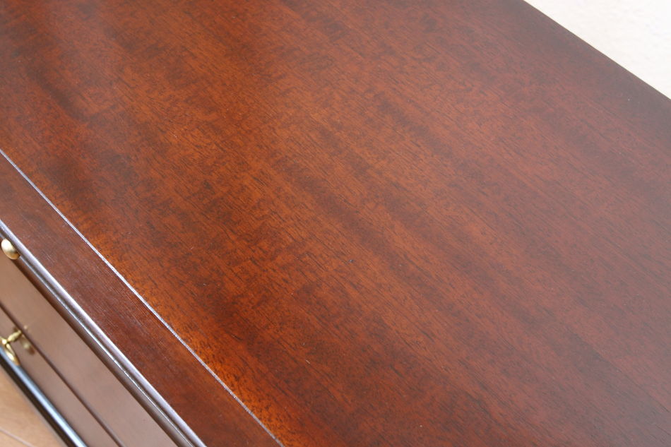“スタッグ” Stag Furniture マホガニーローチェスト