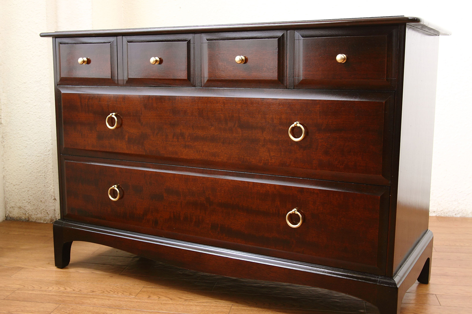 “スタッグ” Stag Furniture マホガニーローチェスト