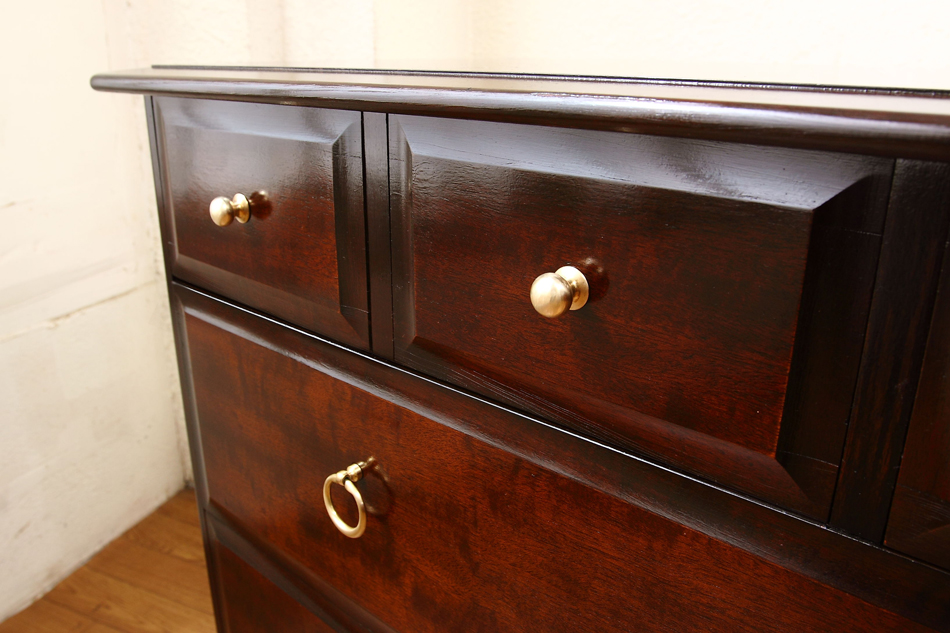 “スタッグ” Stag Furniture マホガニーローチェスト