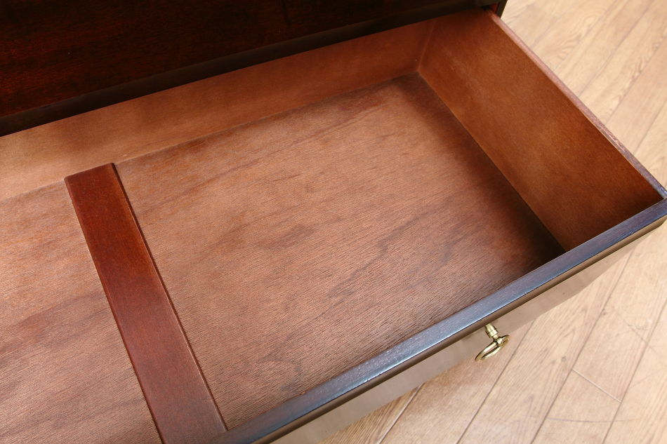 “スタッグ” Stag Furniture マホガニーローチェスト