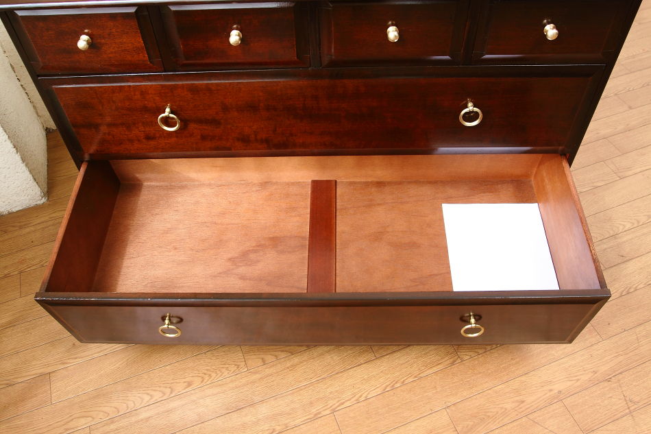 “スタッグ” Stag Furniture マホガニーローチェスト