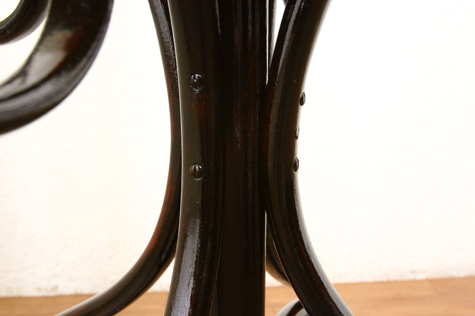 トーネットThonet ベントウッドコートハンガー