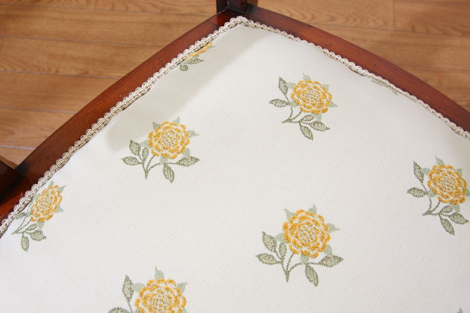 エドワーディアン ’ケンティッシュローズKentish Rose’ インレイアームチェア