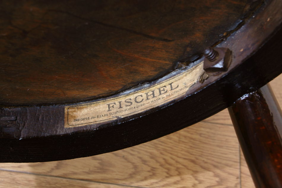 フィッシェルFischel ベントウッドスピンドルバックチェア