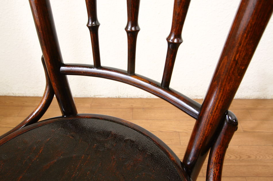 トーネットThonet No98スピンドルバックベントウッドチェア
