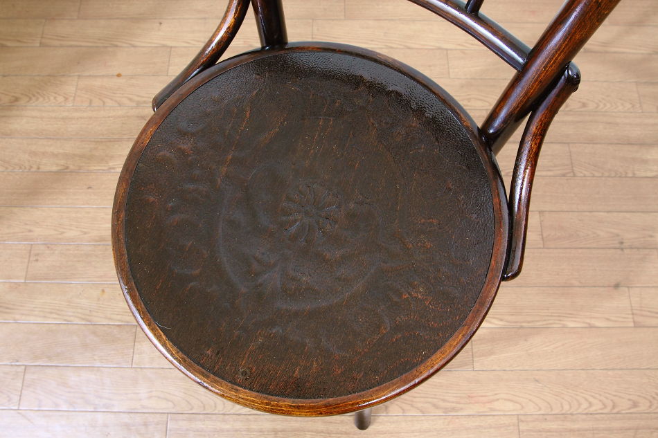 トーネットThonet No98スピンドルバックベントウッドチェア