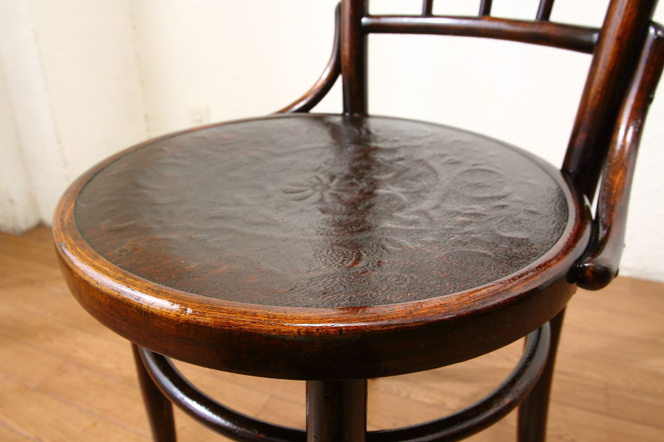トーネットThonet No98スピンドルバックベントウッドチェア