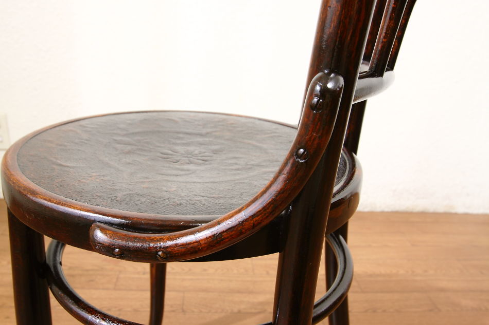 トーネットThonet No98スピンドルバックベントウッドチェア