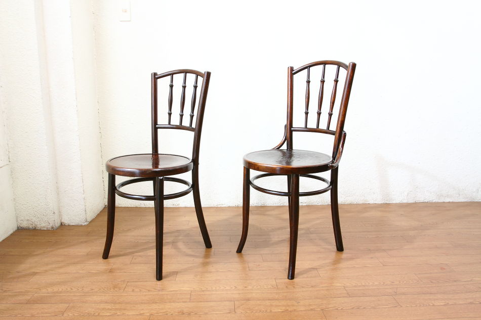 トーネットThonet No98スピンドルバックベントウッドチェア