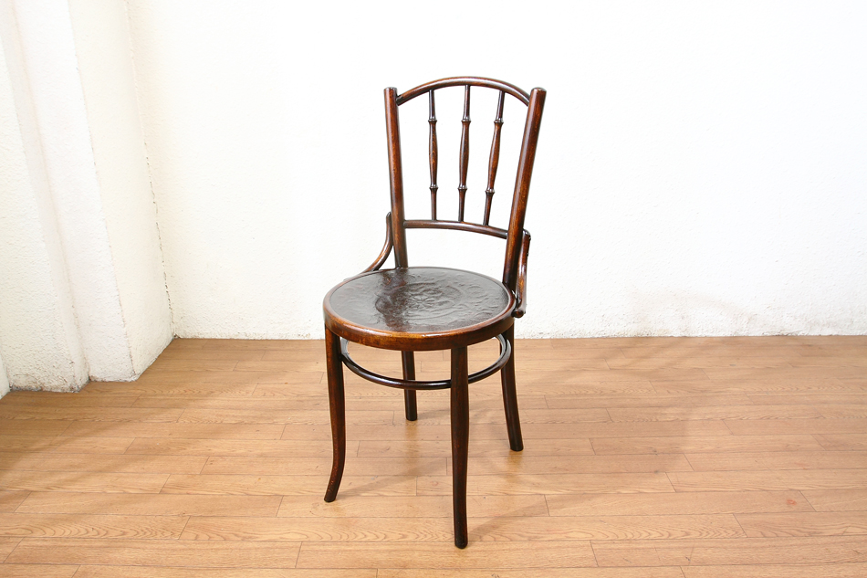 トーネットThonet No98スピンドルバックベントウッドチェア