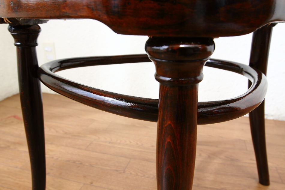 トーネットThonet　No.8 ベントウッドチェア 