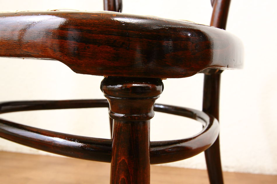 トーネットThonet　No.8 ベントウッドチェア 
