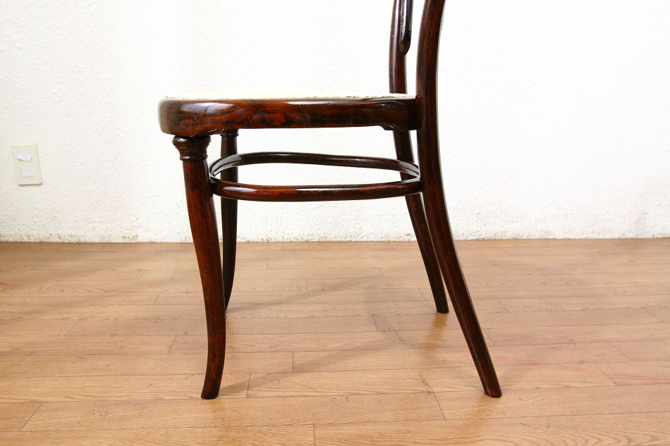 トーネットThonet　No.8 ベントウッドチェア 