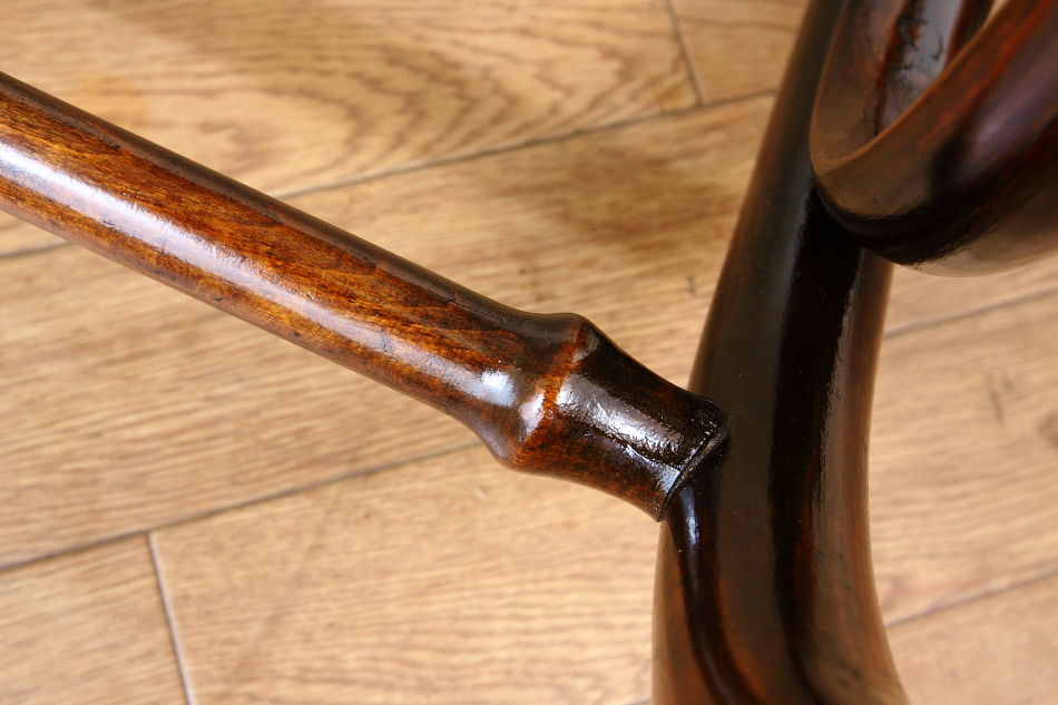 トーネットThonet #7010ベントウッドスモールロッキングチェア