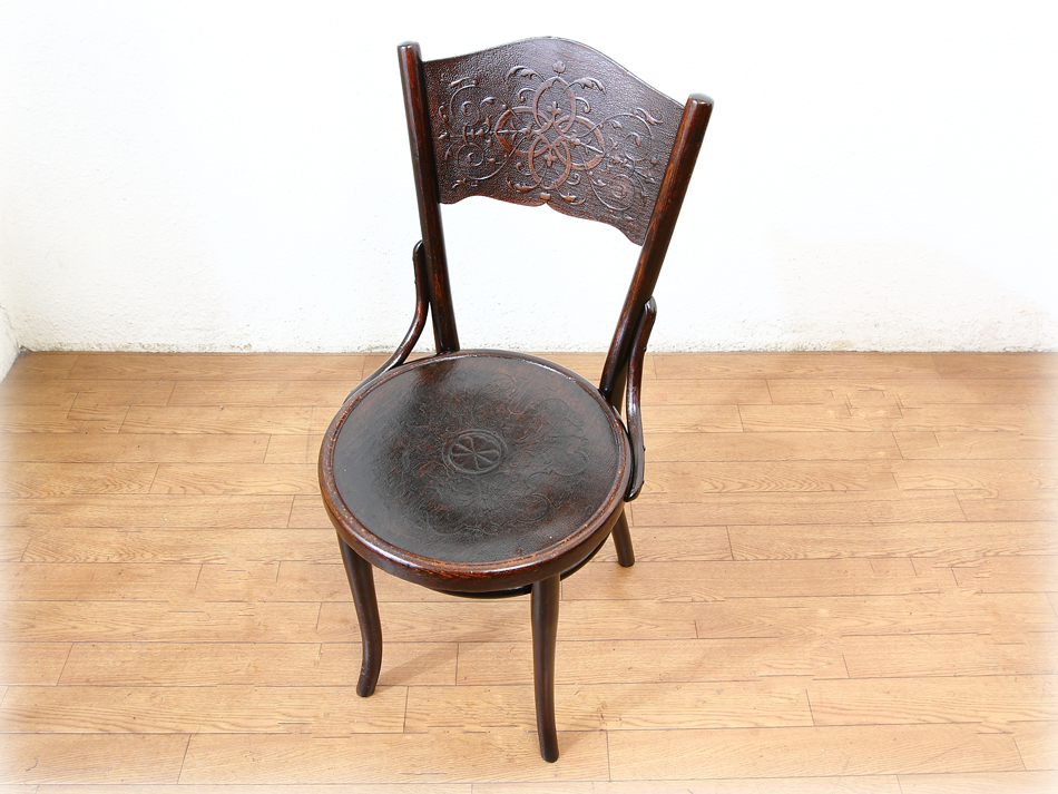 トーネットTHONET No124 パネルバック ベントウッドチェア