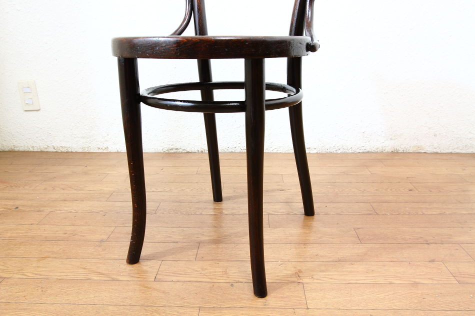 トーネットTHONET No124 パネルバック ベントウッドチェア