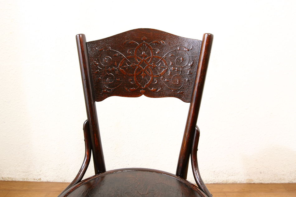 トーネットTHONET No124 パネルバック ベントウッドチェア