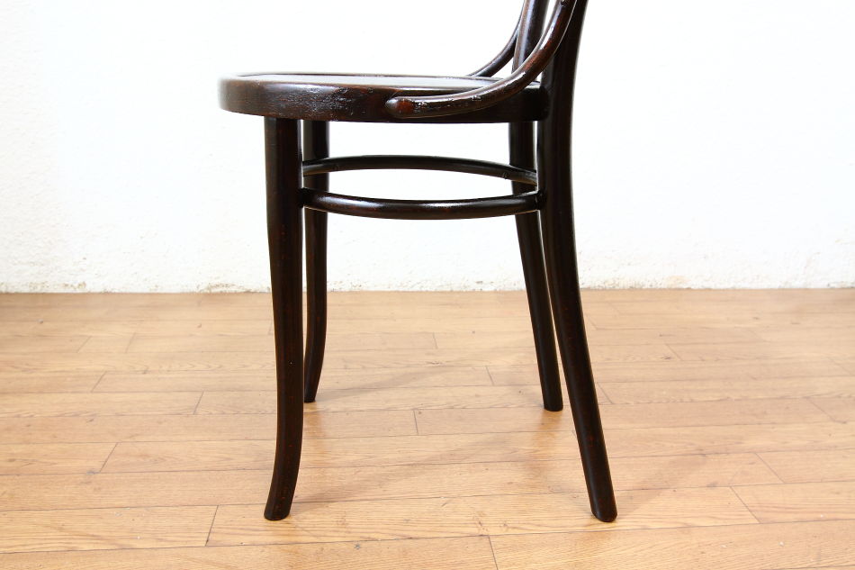 トーネットTHONET No124 パネルバック ベントウッドチェア