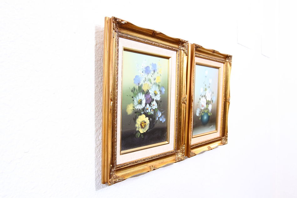 Still Life of flowers / oil painting