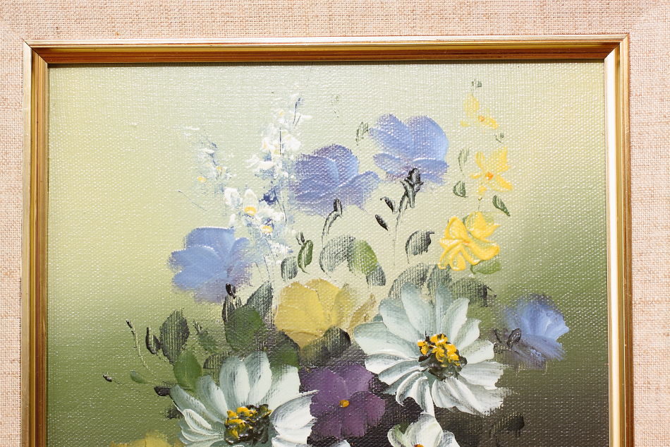 Still Life of flowers / oil painting