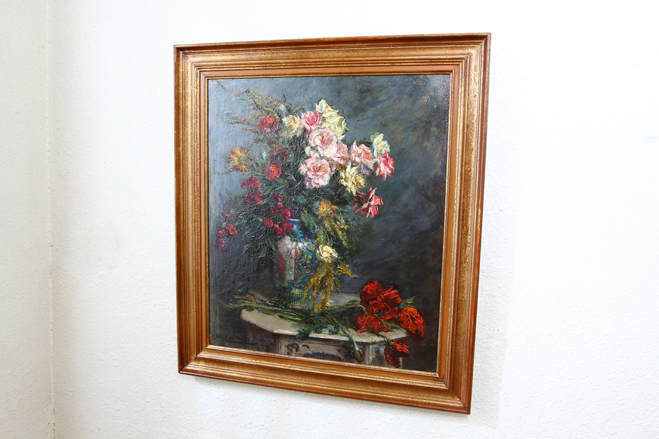 Flowers in a vase on a table / Oil Painting