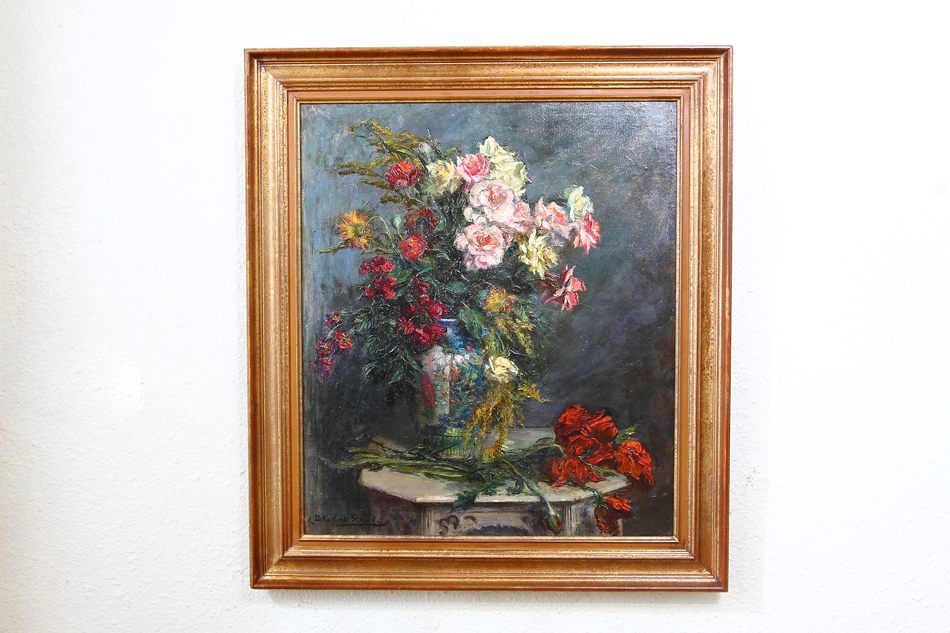 Flowers in a vase on a table / Oil Painting