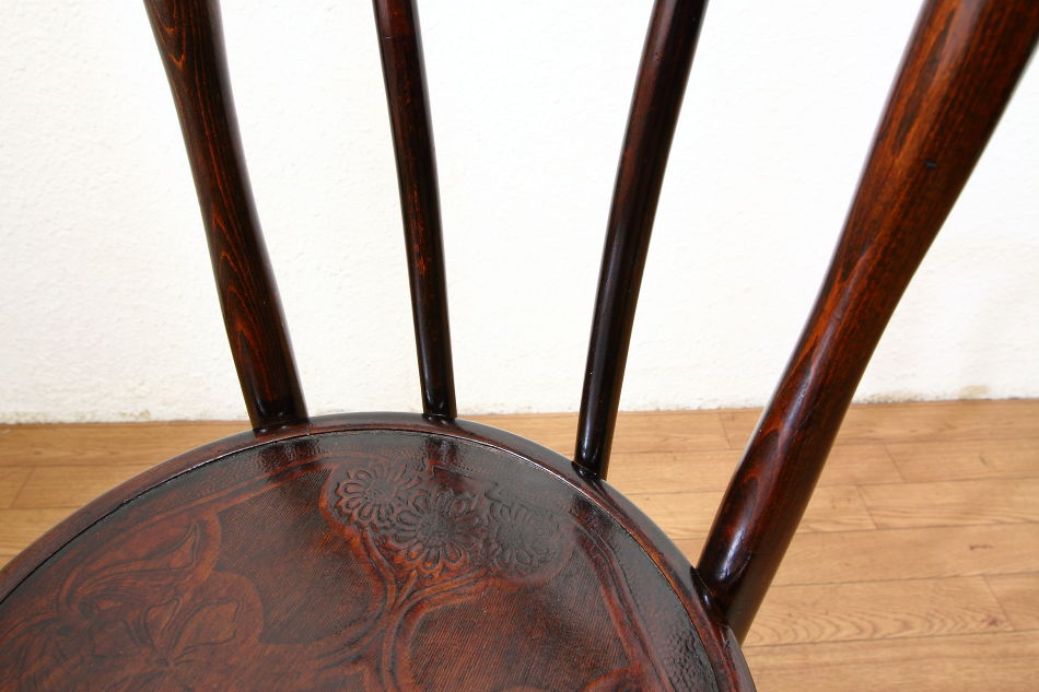 トーネットThonet No54 ベントウッドチェア