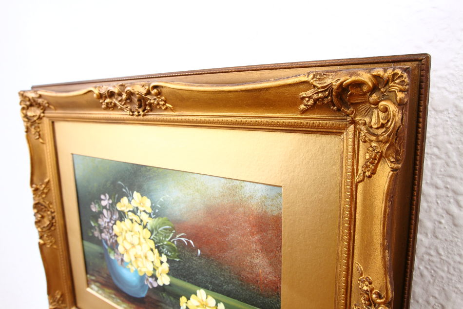 Flowers in a Vase / Oil Painting 